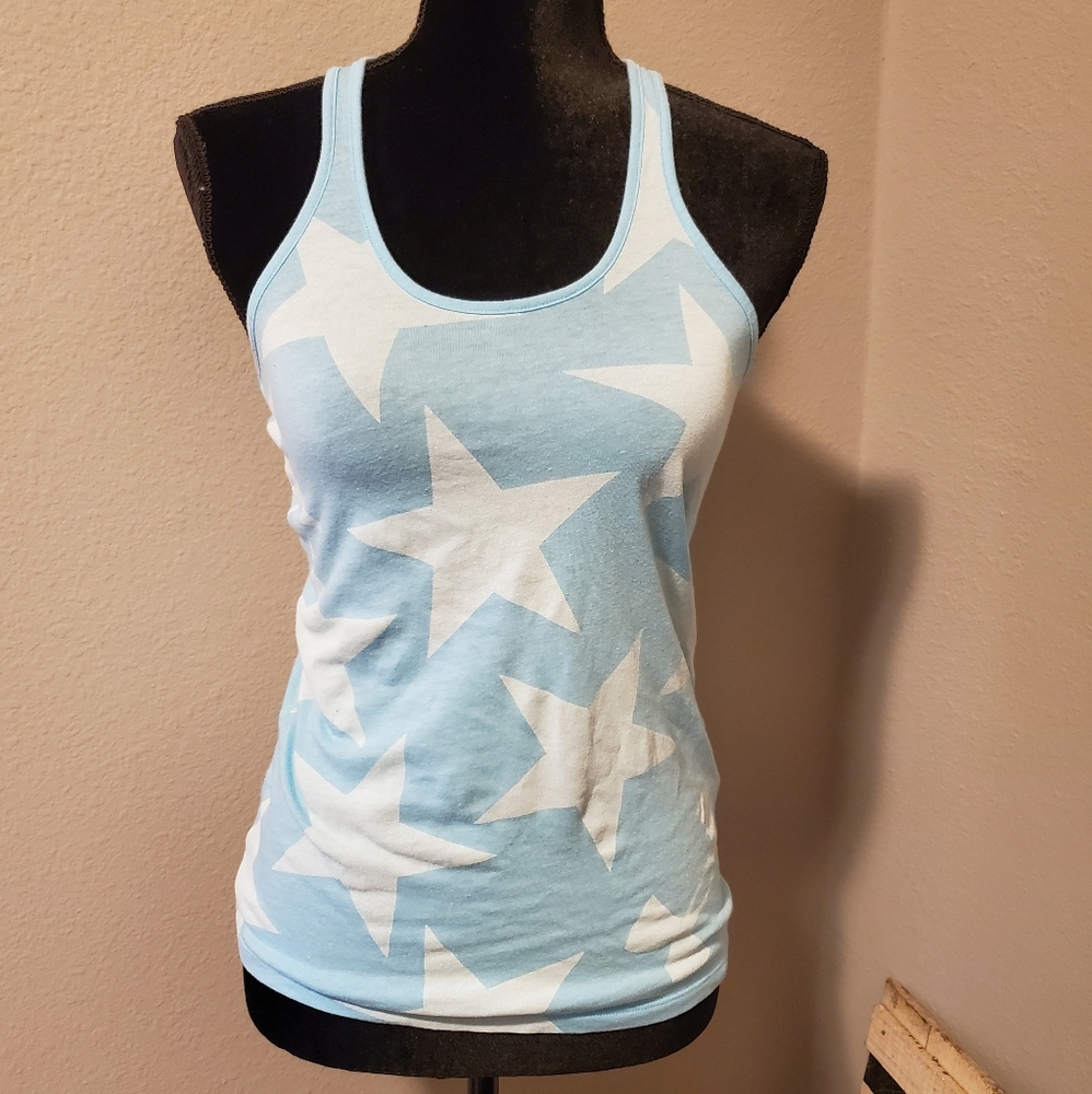 🥰Underarmour Workout Shirt!🥰
